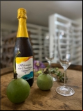 Pesquisa da Embrapa em parceria com a Universidade Federal da Paraíba revela potencial da fruta silvestre para produção de fermentado inovador e de alto valor agregado
