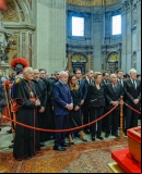Lula e comitiva desembarcam em Roma para funeral do Papa Francisco